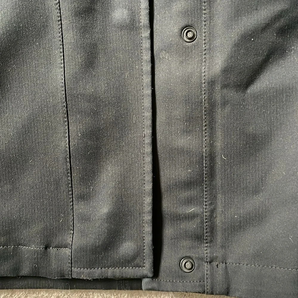 Patagonia Black Women's Jacket - Picture 9 of 10